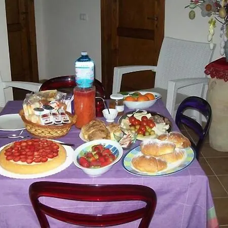 I Giardini Di Elencosta Bed and Breakfast Rilievo