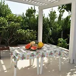 فندق مبيت وإفطار I Giardini Di Elencosta 4*