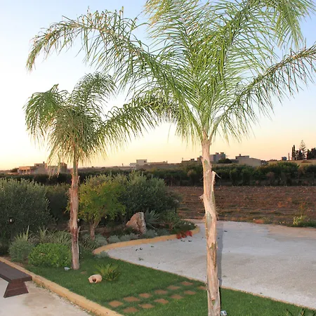 I Giardini Di Elencosta Bed & Breakfast