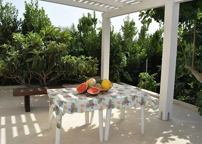 Bed and breakfast I Giardini Di Elencosta 4*