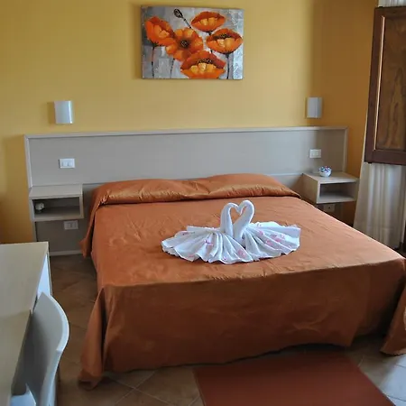 Bed & Breakfast I Giardini Di Elencosta Rilievo